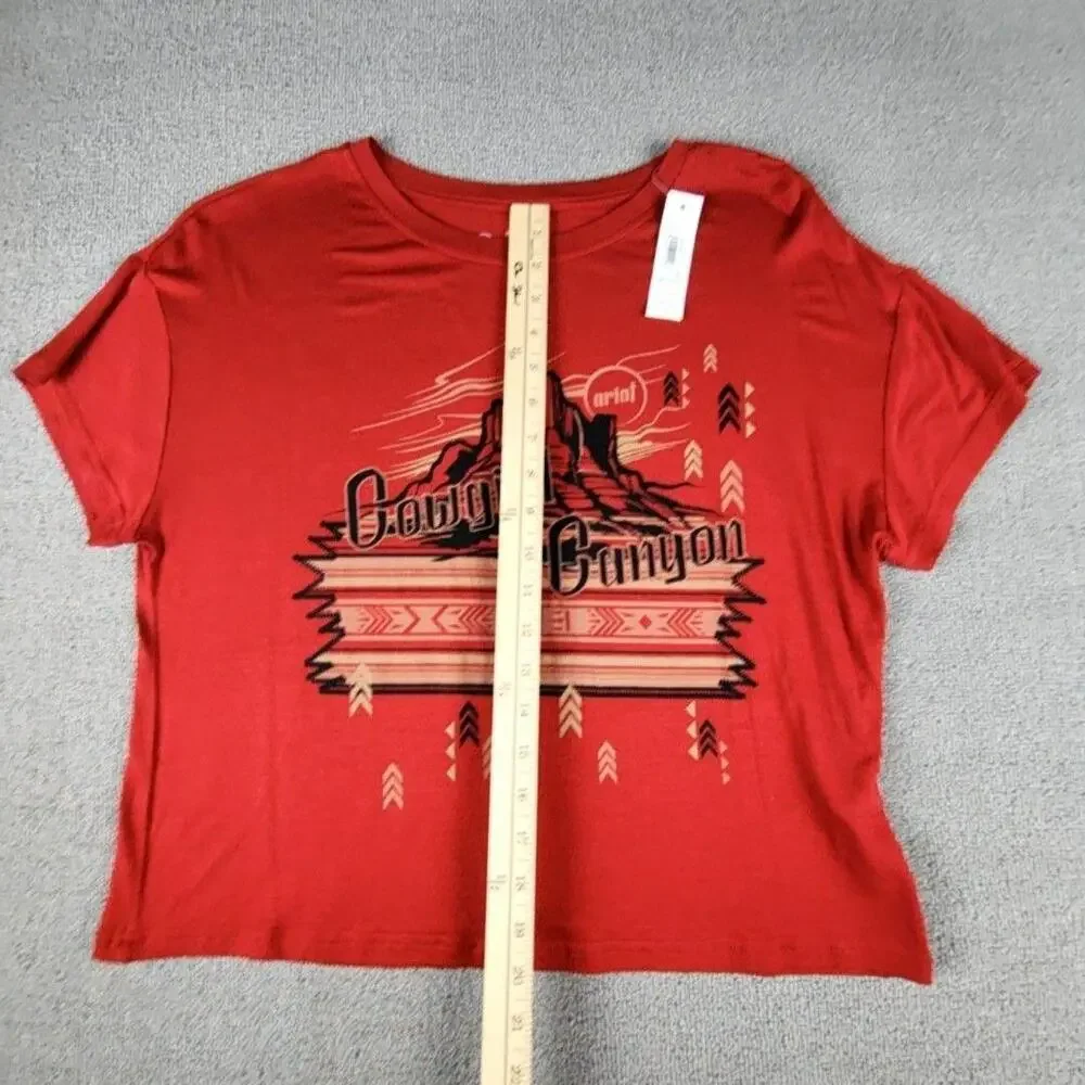 NWT Ariat Shirt Womens Small Red Cowgirl Canyon Cropped Western Graphic Tee